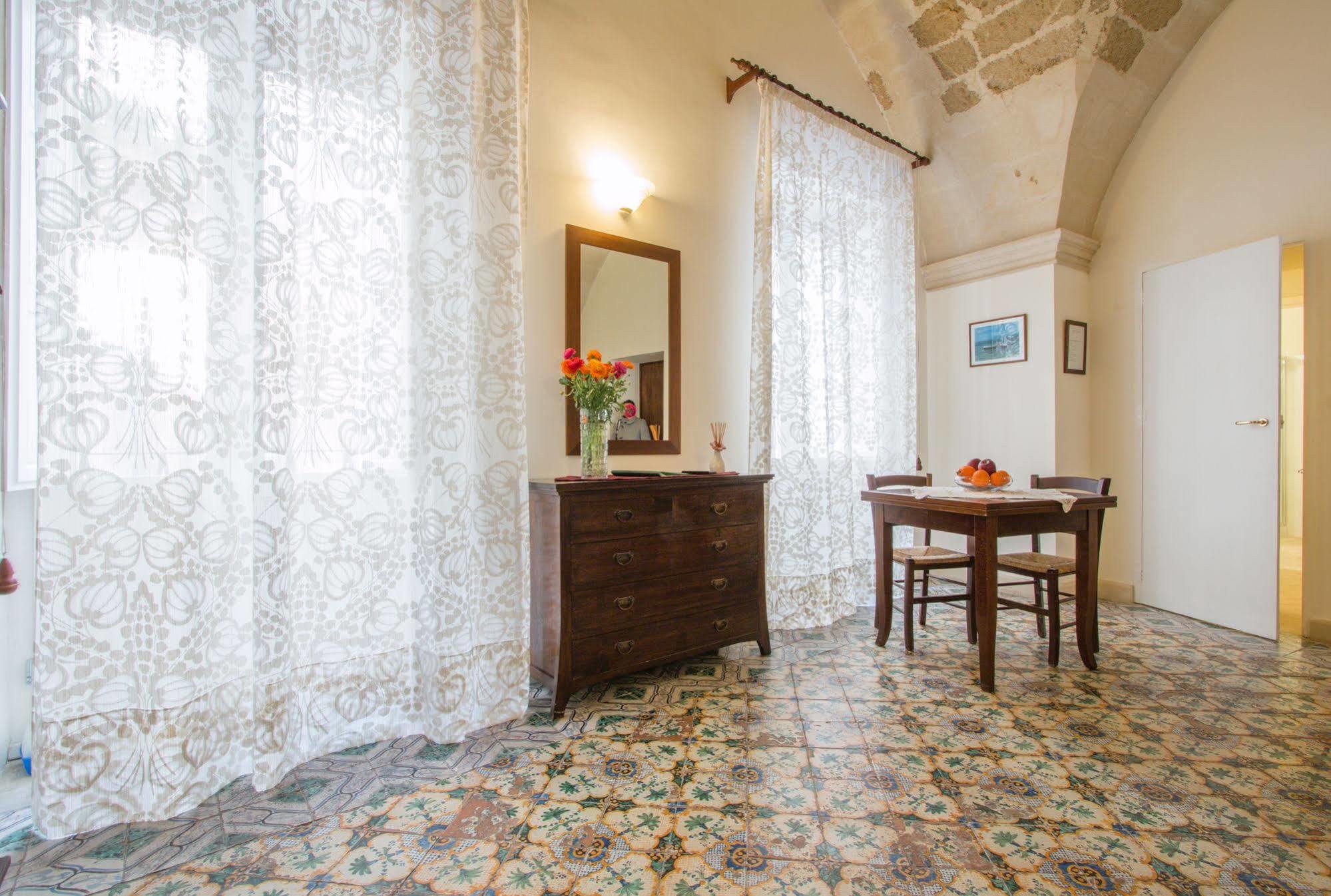 ليتشي B&B Casa Li Santi المظهر الخارجي الصورة